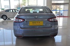   2012款奔腾B90 2.0L手动豪华型到店实拍