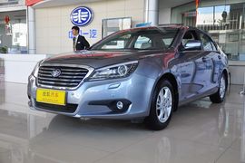   2012款奔腾B90 2.0L手动豪华型到店实拍