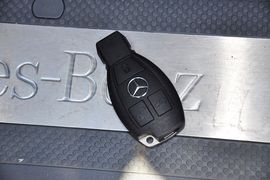2011款奔驰威霆2.5L手自一体精英版