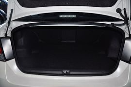 2013款斯巴鲁力狮2.5i-X豪华版到店实拍