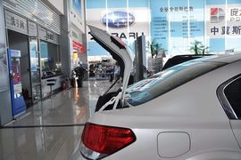2013款斯巴鲁力狮2.5i-X豪华版到店实拍