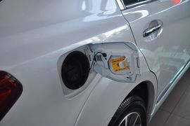 2013款斯巴鲁力狮2.5i-X豪华版到店实拍