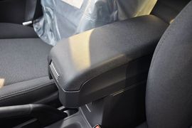 2012款Jeep吉普指南者2.4L运动版