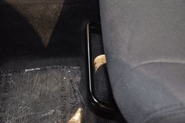 2012款Jeep吉普指南者2.4L运动版