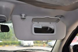 2012款Jeep吉普指南者2.4L运动版