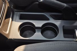 2012款Jeep吉普指南者2.4L运动版