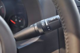 2012款Jeep吉普指南者2.4L运动版