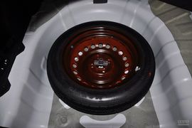 2011款起亚K2