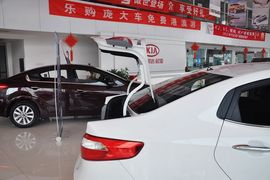 2011款起亚K2