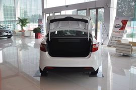 2011款起亚K2