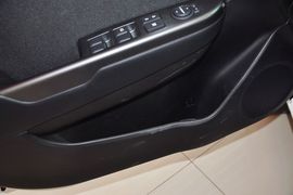 2011款起亚K2