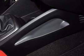 2011款起亚K2