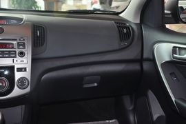 2012款起亚福瑞迪1.6L