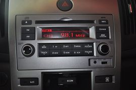 2012款起亚福瑞迪1.6L