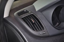 2012款起亚福瑞迪1.6L