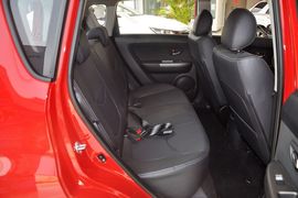 2012款起亚秀尔1.6L