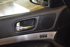 2013款英菲尼迪G25豪华运动版