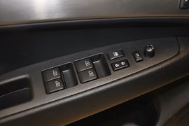 2013款英菲尼迪G25豪华运动版