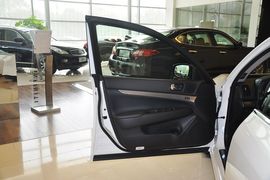 2013款英菲尼迪G25豪华运动版