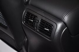 2013款英菲尼迪G25豪华运动版