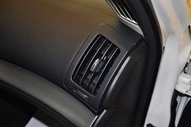 2013款英菲尼迪G25豪华运动版