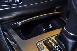 2013款英菲尼迪G25豪华运动版