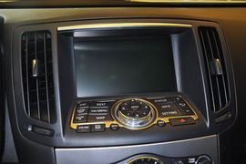 2013款英菲尼迪G25豪华运动版