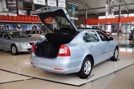 2012款斯柯达明锐1.6L自动五周年典藏版