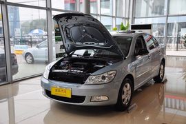 2012款斯柯达明锐1.6L自动五周年典藏版