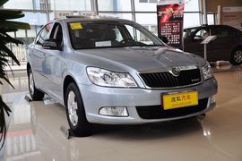 2012款斯柯达明锐1.6L自动五周年典藏版