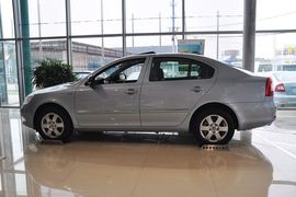 2012款斯柯达明锐1.6L自动五周年典藏版