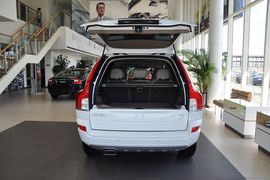 2012款沃尔沃XC90
