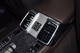 2012款保时捷Panamera