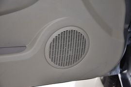 2012款东南V3菱悦1.5L手动亲民舒适版