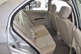 2012款东南V3菱悦1.5L手动亲民舒适版