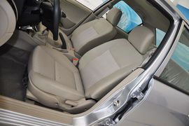 2012款东南V3菱悦1.5L手动亲民舒适版