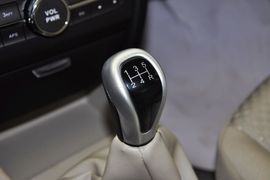 2012款东南V3菱悦1.5L手动亲民舒适版