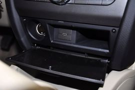 2012款东南V3菱悦1.5L手动亲民舒适版