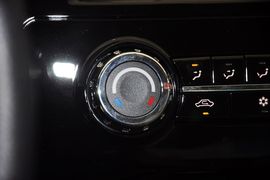2012款东南V3菱悦1.5L手动亲民舒适版