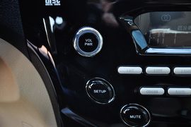 2013款长城C30