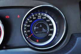 2013款长城C30