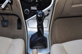 2013款长城C30