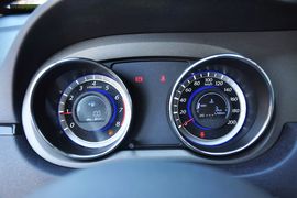 2013款长城C30