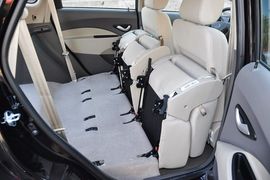 2012款江淮和悦RS