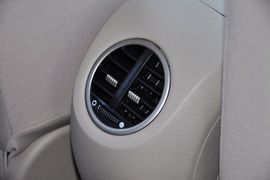 2012款江淮和悦RS