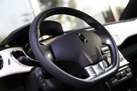 2012款DS3至尊版外出试驾实拍