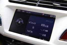 2012款DS3至尊版外出试驾实拍