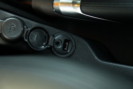 2012款DS3至尊版外出试驾实拍