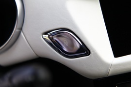 2012款DS3至尊版外出试驾实拍