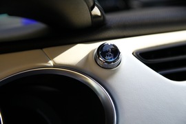 2012款DS3至尊版外出试驾实拍